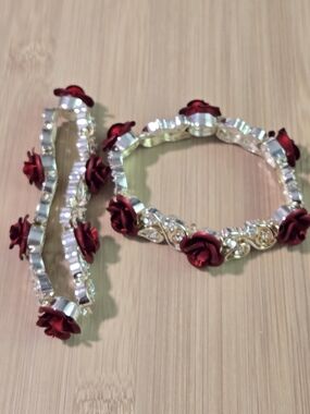 Red Rose Crystal Bracelet Set